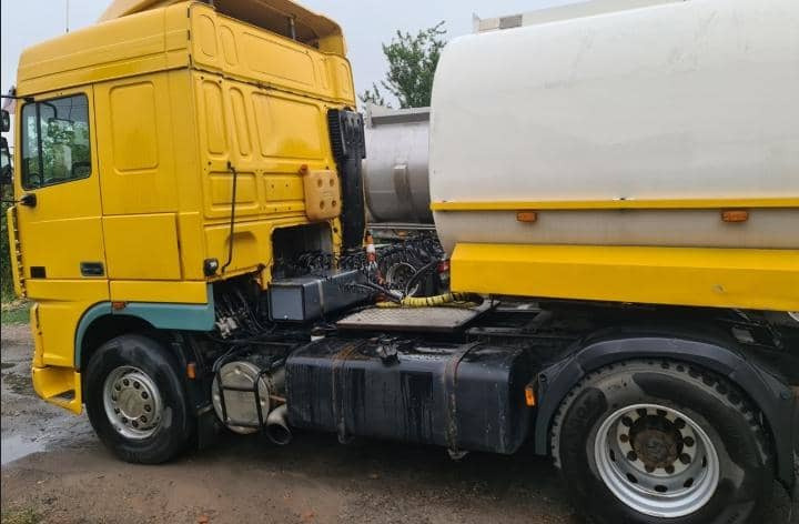 DAF XF 95 - Tractor: foto 4 DAF XF 95 - Tractor: foto 4