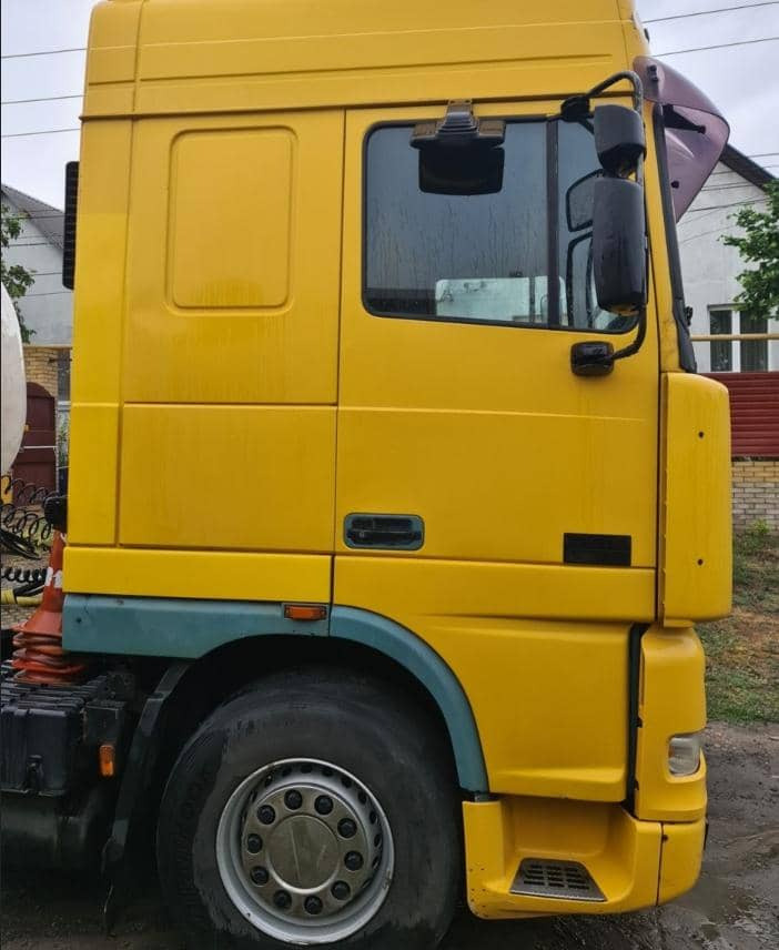 DAF XF 95 - Tractor: foto 2 DAF XF 95 - Tractor: foto 2