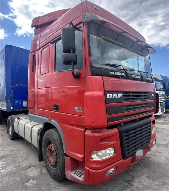 DAF XF 95 - Tractor: foto 2 DAF XF 95 - Tractor: foto 2