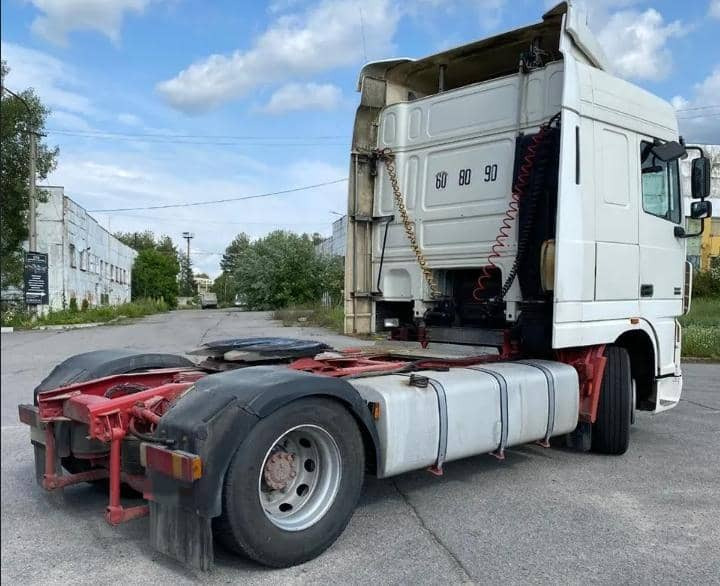 DAF XF 95 - Tractor: foto 4 DAF XF 95 - Tractor: foto 4