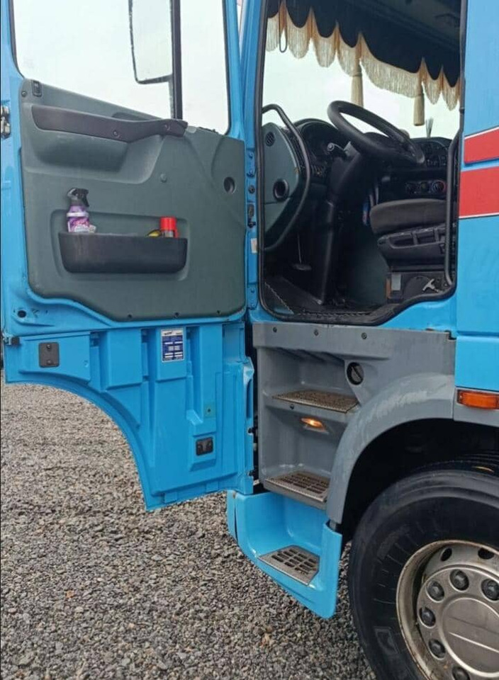 DAF XF95 - Tractor: foto 5 DAF XF95 - Tractor: foto 5