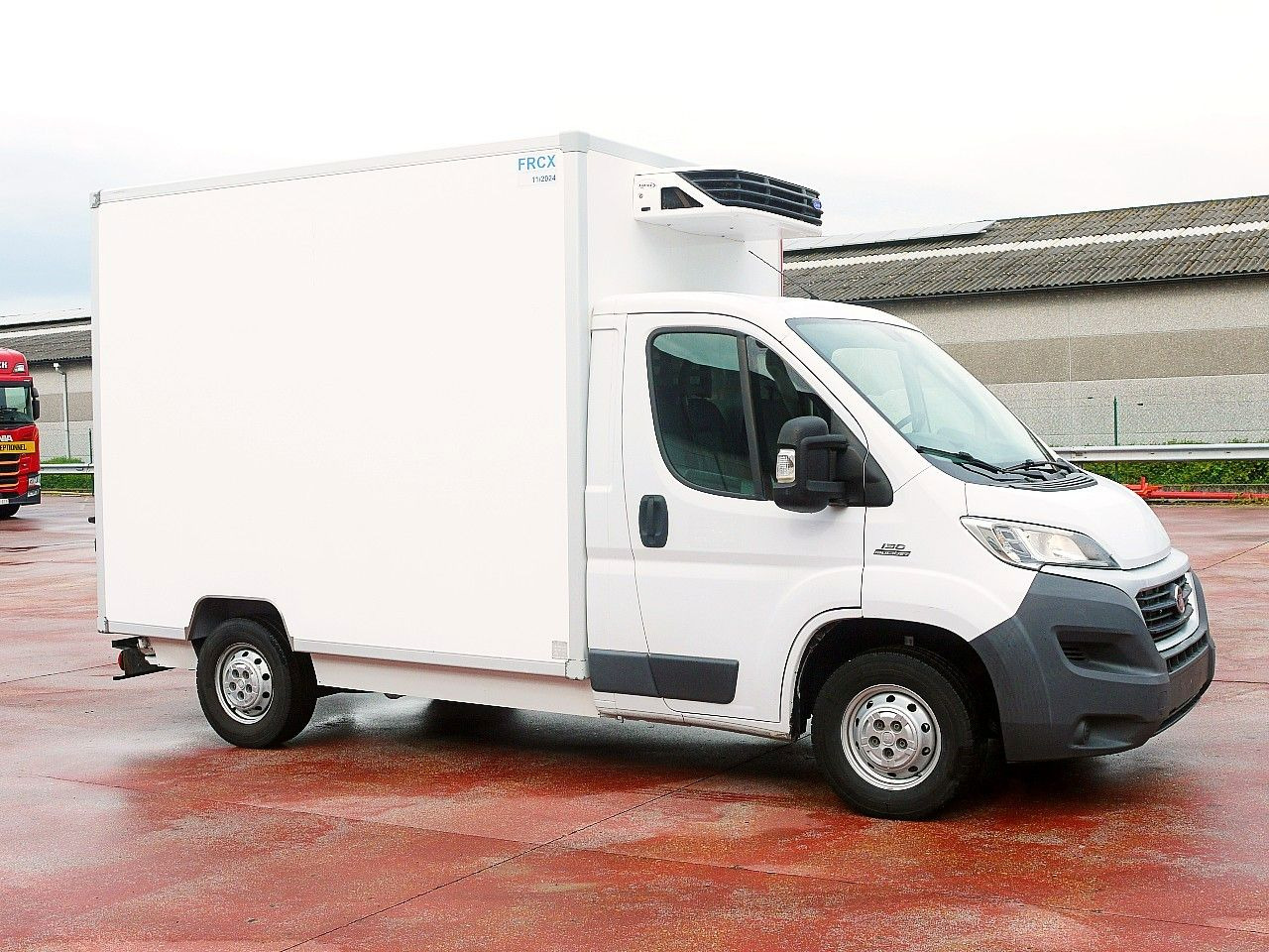 Fiat DUCATO 2.3 KUHLKOFFER FLEISH HAKEN CARRIER -20C - Carrinha frigorífica: foto 3 Fiat DUCATO 2.3 KUHLKOFFER FLEISH HAKEN CARRIER -20C - Carrinha frigorífica: foto 3