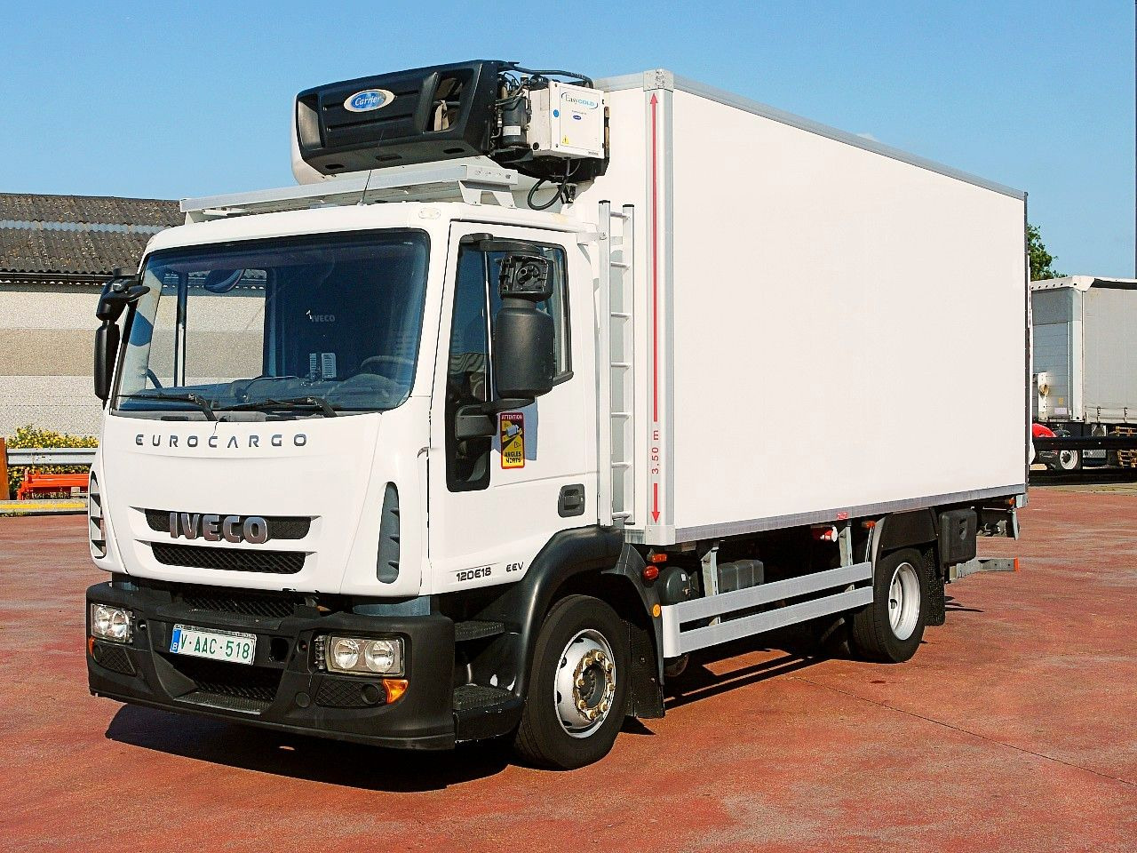 Iveco 120E18 EUROCARGO KUHLKOFFER CARRIER SUPRA 550 - Caminhão frigorífico: foto 4 Iveco 120E18 EUROCARGO KUHLKOFFER CARRIER SUPRA 550 - Caminhão frigorífico: foto 4