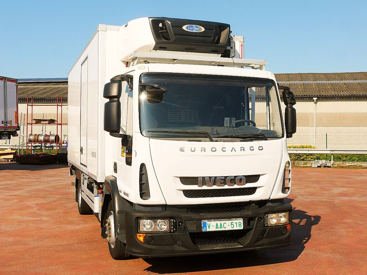 Iveco 120E18 EUROCARGO KUHLKOFFER CARRIER SUPRA 550 - Caminhão frigorífico: foto 1 Iveco 120E18 EUROCARGO KUHLKOFFER CARRIER SUPRA 550 - Caminhão frigorífico: foto 1