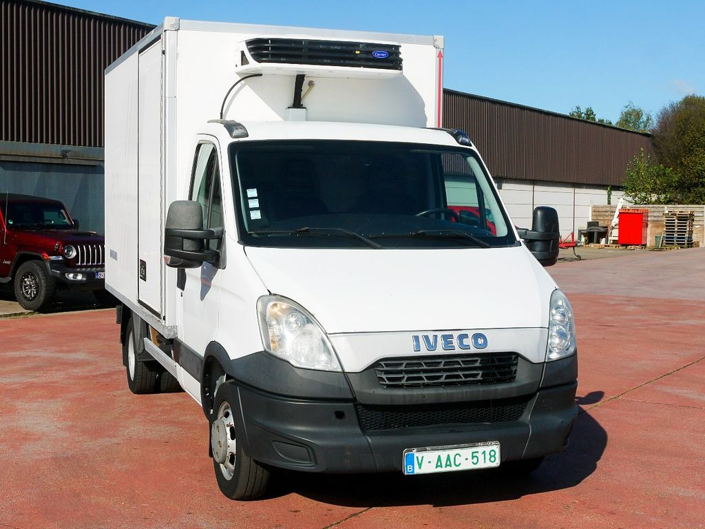 Iveco 35C13 DAILY KUHLKOFFER CARRIER XARIOS 300 -20C - Carrinha frigorífica: foto 1 Iveco 35C13 DAILY KUHLKOFFER CARRIER XARIOS 300 -20C - Carrinha frigorífica: foto 1