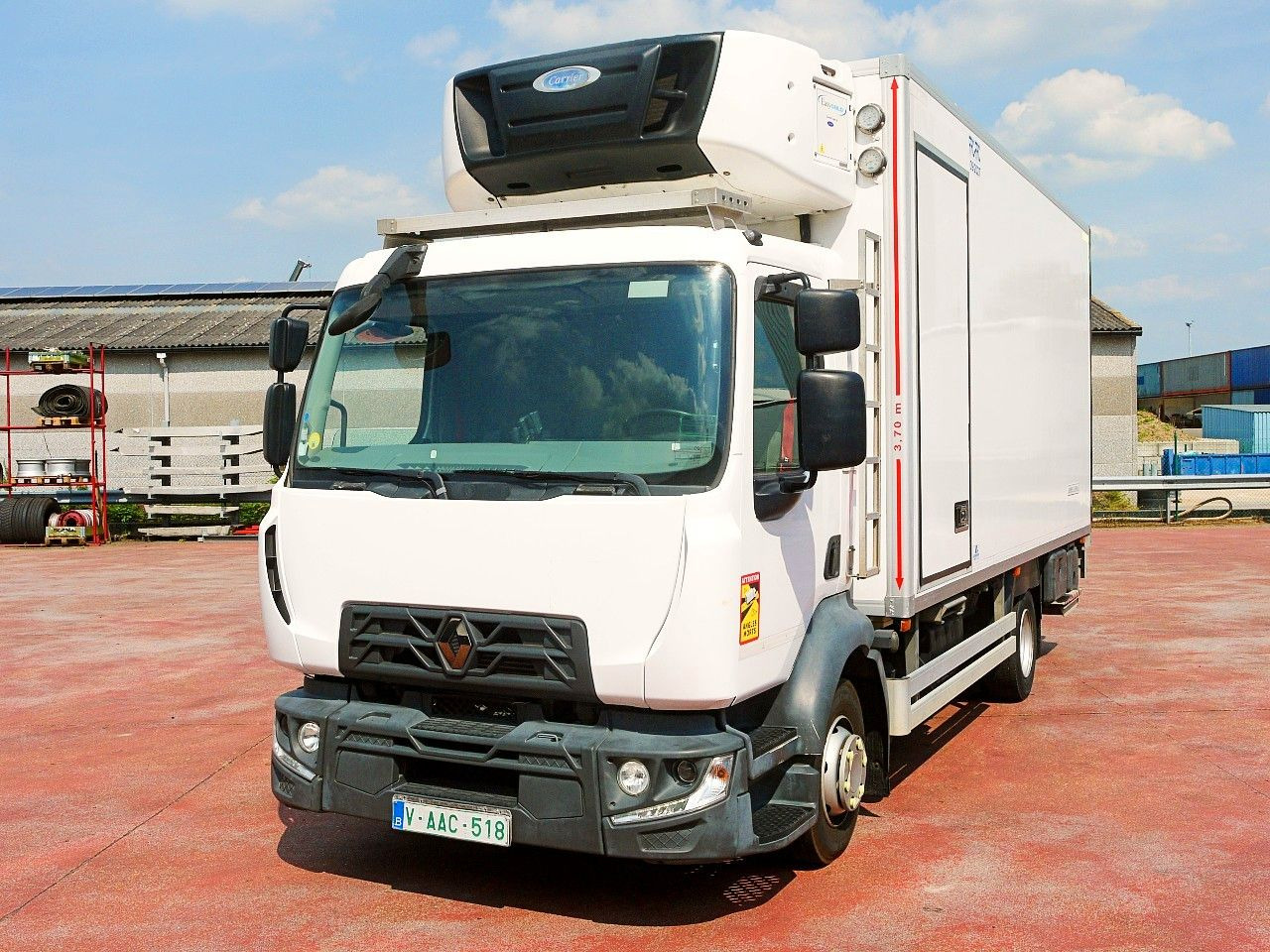 Renault D 10.210 KUHLKOFFER CARRIER SUPRA 1150 MT - Caminhão frigorífico: foto 5 Renault D 10.210 KUHLKOFFER CARRIER SUPRA 1150 MT - Caminhão frigorífico: foto 5