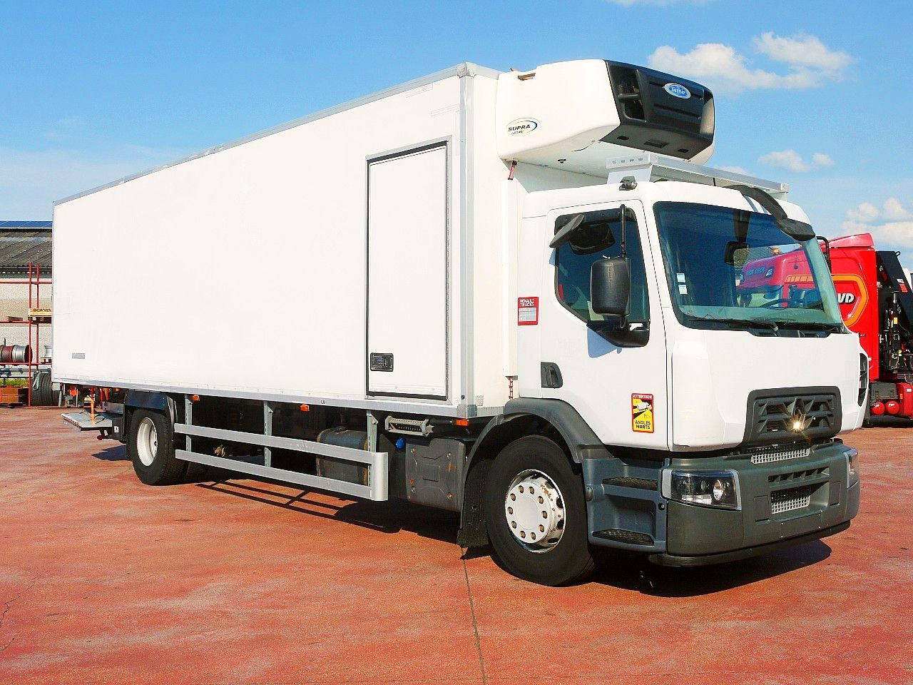 Renault D19.280 KUHLKOFFER CARRIER SUPRA 1150 MT - Caminhão frigorífico: foto 2 Renault D19.280 KUHLKOFFER CARRIER SUPRA 1150 MT - Caminhão frigorífico: foto 2
