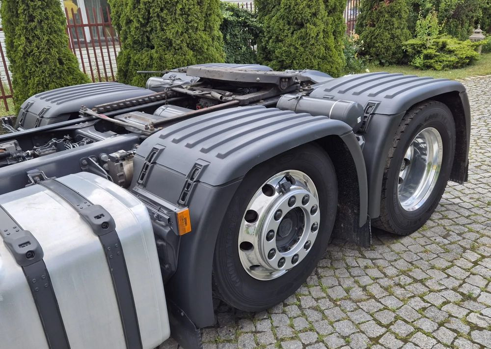 Tractor Scania R410: foto 12