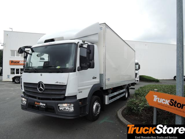 Mercedes-Benz Atego 1218 L - Caminhão furgão: foto 1 Mercedes-Benz Atego 1218 L - Caminhão furgão: foto 1