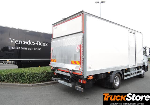 Mercedes-Benz Atego 1218 L - Caminhão furgão: foto 4 Mercedes-Benz Atego 1218 L - Caminhão furgão: foto 4