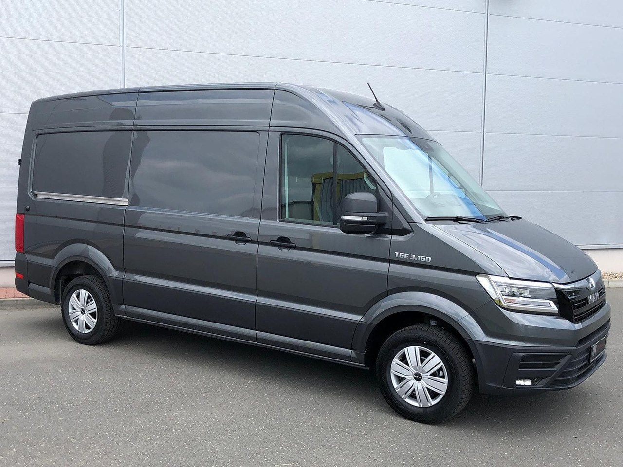 MAN TGE 3.160 L3H3 Kasten LED AHK NAVI GRA RWD SITZH - Automóvel: foto 2 MAN TGE 3.160 L3H3 Kasten LED AHK NAVI GRA RWD SITZH - Automóvel: foto 2