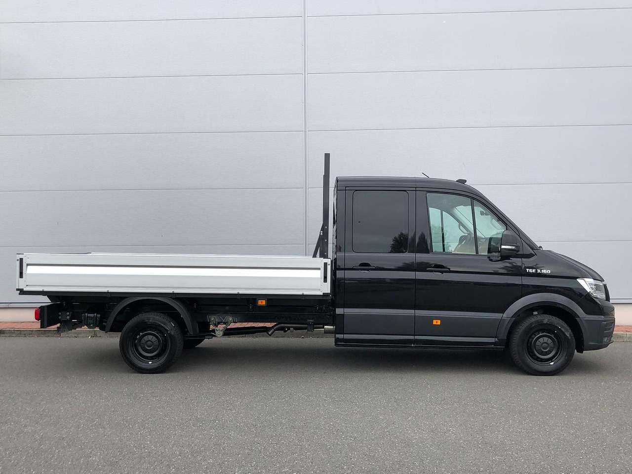 MAN TGE 3.160 Pritsche DOKA LR HECK AHK 3.5t ACC NAV - Automóvel: foto 5 MAN TGE 3.160 Pritsche DOKA LR HECK AHK 3.5t ACC NAV - Automóvel: foto 5