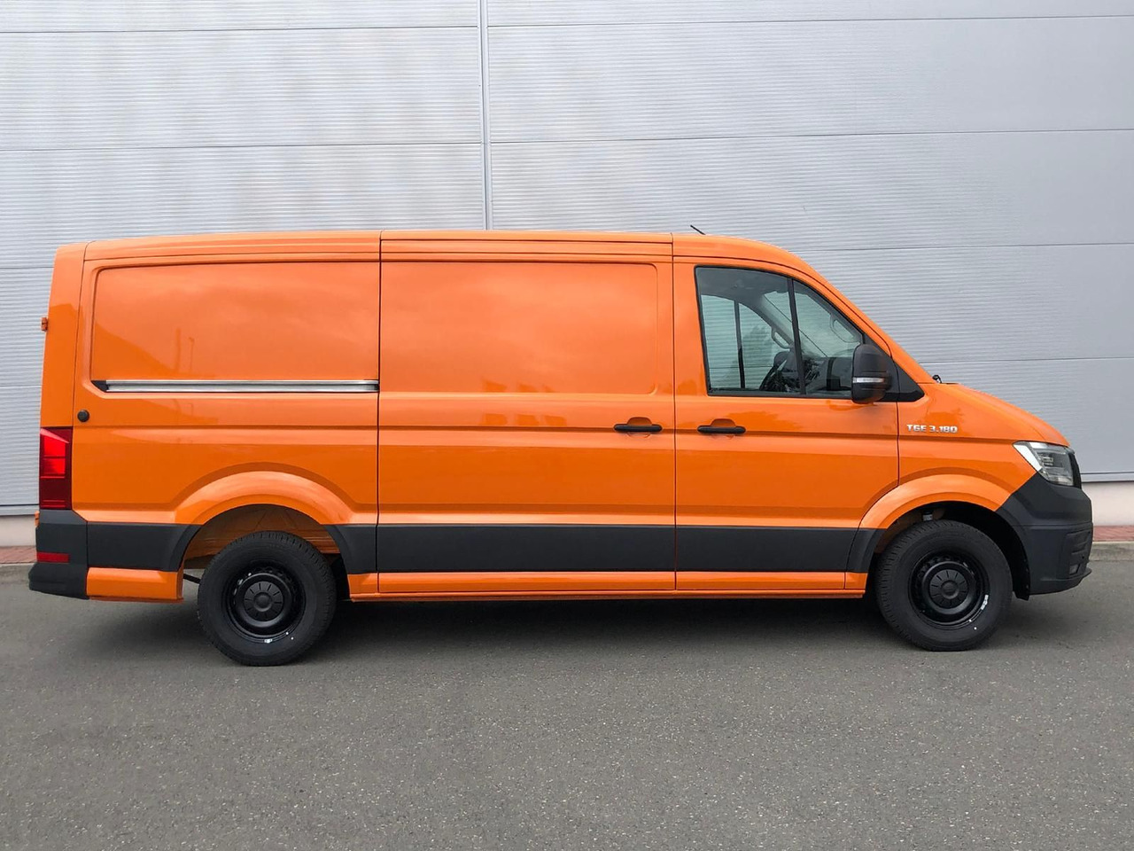 MAN TGE 3.180 Kasten L3H2 TEMPOMAT LED STANDHZ NAVI - Furgão: foto 5 MAN TGE 3.180 Kasten L3H2 TEMPOMAT LED STANDHZ NAVI - Furgão: foto 5