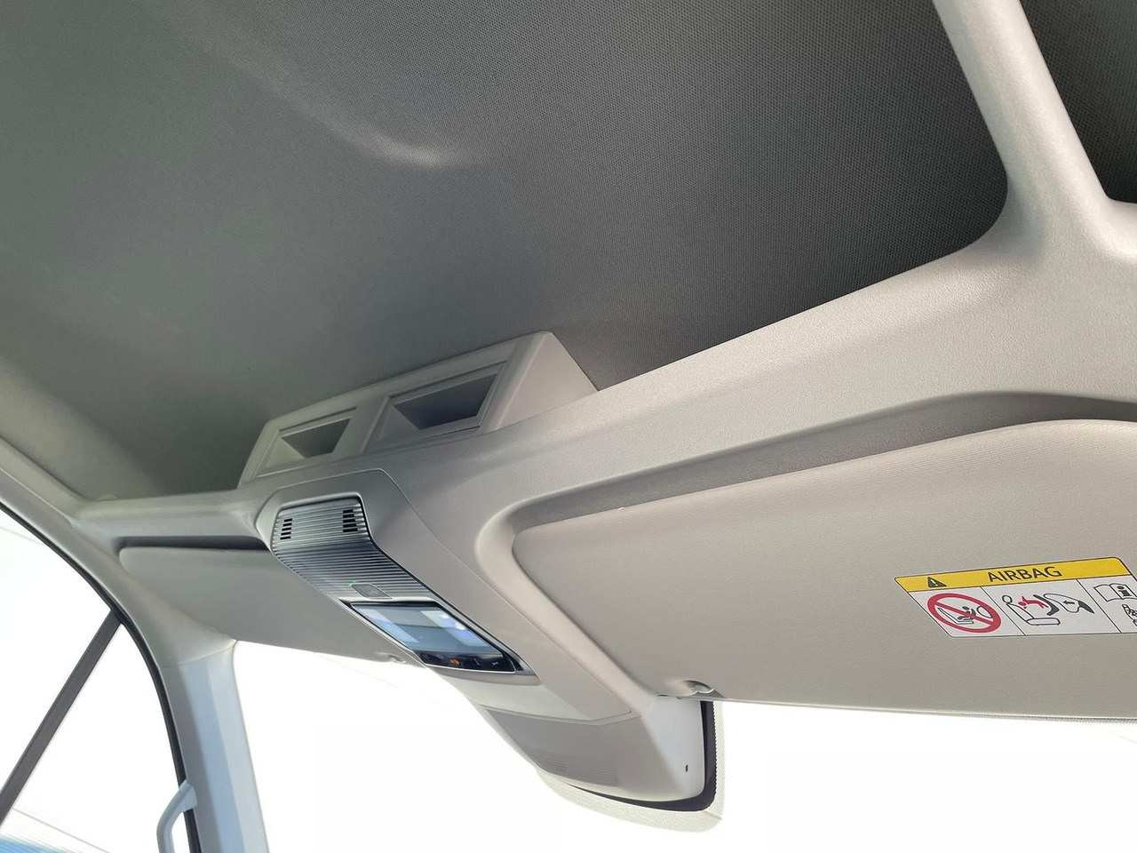 Automóvel MAN TGE 3.180 L3H2 KASTEN 4x4 AUTOM ACC LED AHK DAB: foto 32