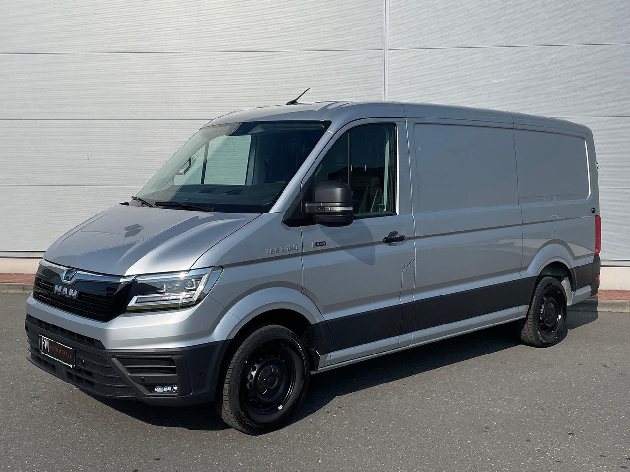 MAN TGE 3.180 L3H2 Kasten 4x4 AUTOM ACC NAV - Automóvel: foto 1 MAN TGE 3.180 L3H2 Kasten 4x4 AUTOM ACC NAV - Automóvel: foto 1