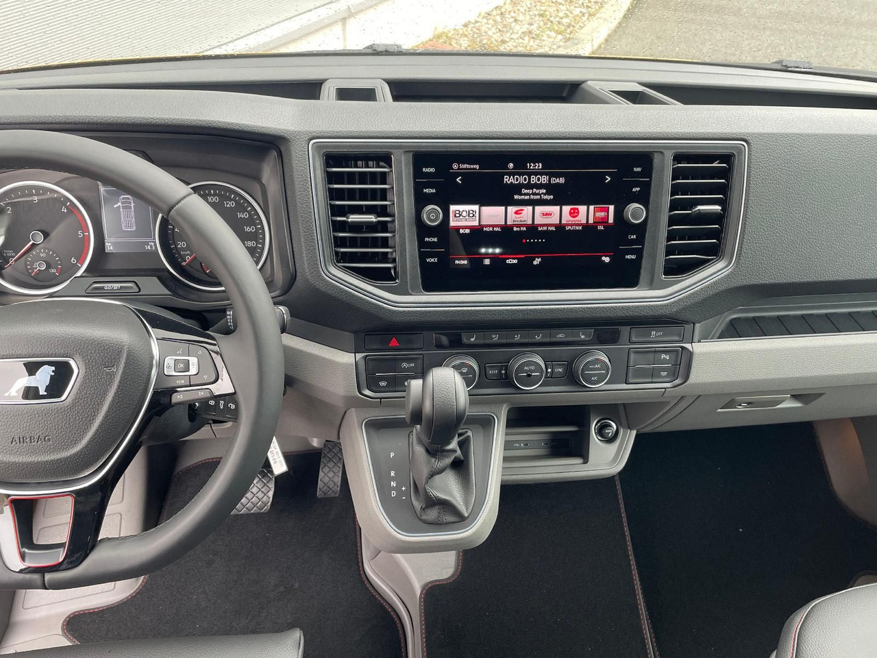 Furgão MAN TGE 3.180 L3H3 Individual Lion S ACC STANDHZ LED: foto 14 Furgão MAN TGE 3.180 L3H3 Individual Lion S ACC STANDHZ LED: foto 14