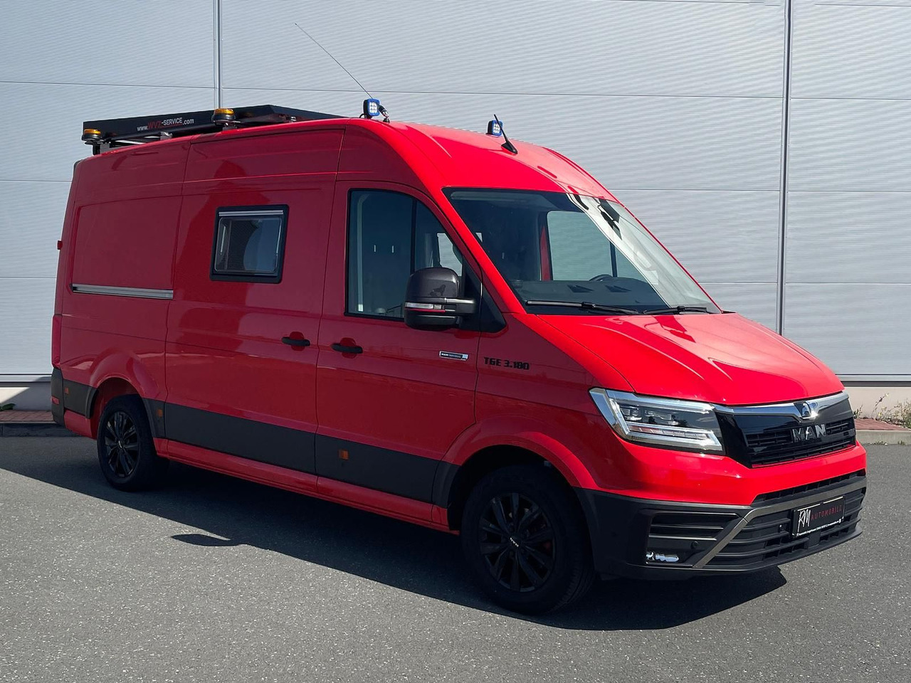 MAN TGE 3.180 L3H3 Individual S BF3+ BEGLEITFAHRZEUG - Furgão de passageiros: foto 2 MAN TGE 3.180 L3H3 Individual S BF3+ BEGLEITFAHRZEUG - Furgão de passageiros: foto 2