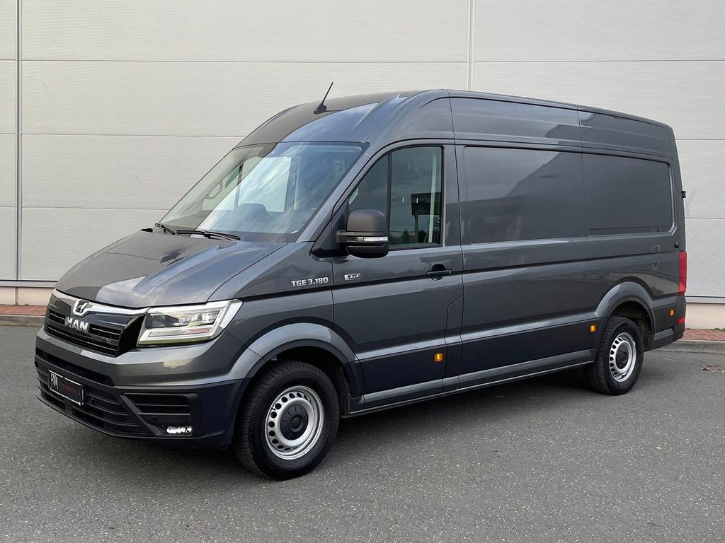Automóvel MAN TGE 3.180 L3H3 Kasten 4x4 AUTOM DIFF AHK ACC: foto 1