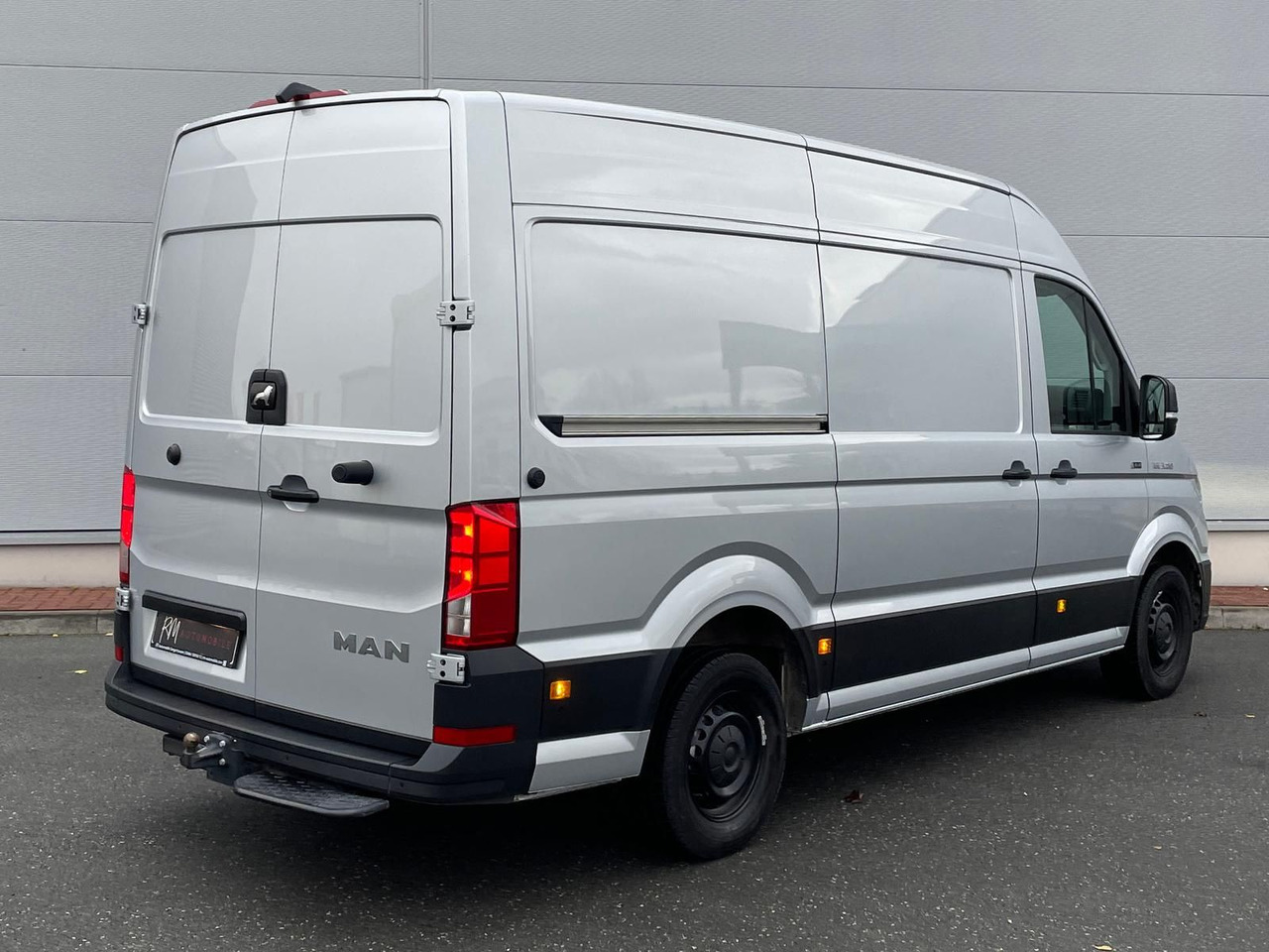 MAN TGE 3.180 L3H3 Kasten 4x4 AUTOM DIFF NAV AHK ACC - Automóvel: foto 5 MAN TGE 3.180 L3H3 Kasten 4x4 AUTOM DIFF NAV AHK ACC - Automóvel: foto 5