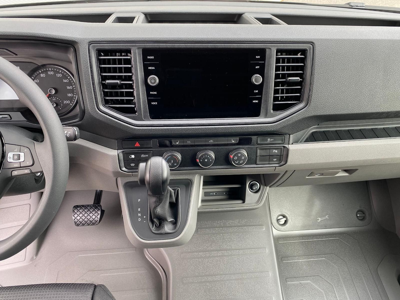 Furgão MAN TGE 3.180 L3H3 Kasten STANDHZ ACC LED SITZHZ: foto 14