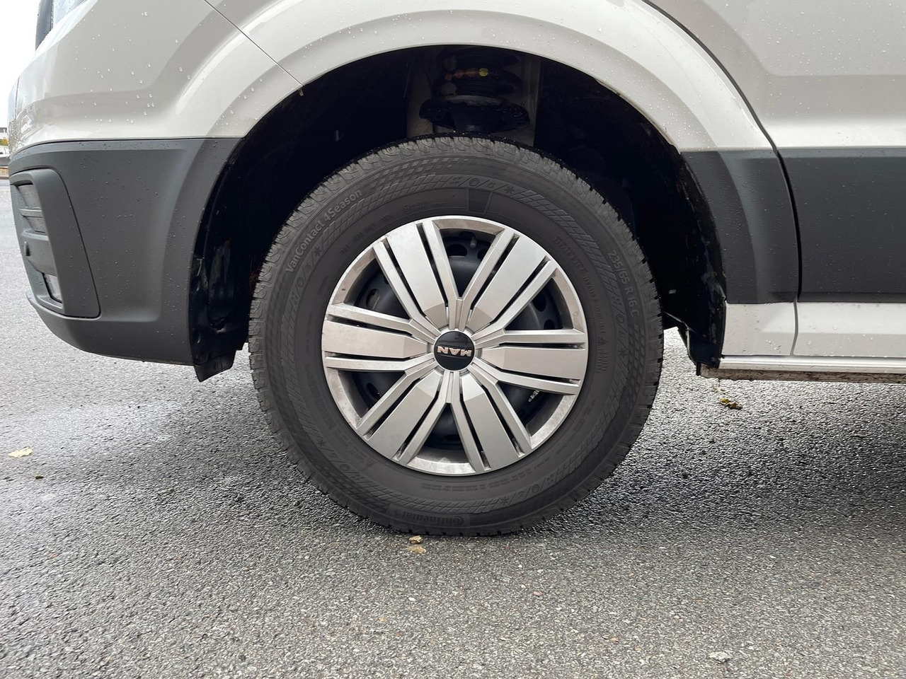 Automóvel MAN TGE 3.180 L4H3 Kasten 4x4 LED TEMPOMAT DIFF AHK: foto 30