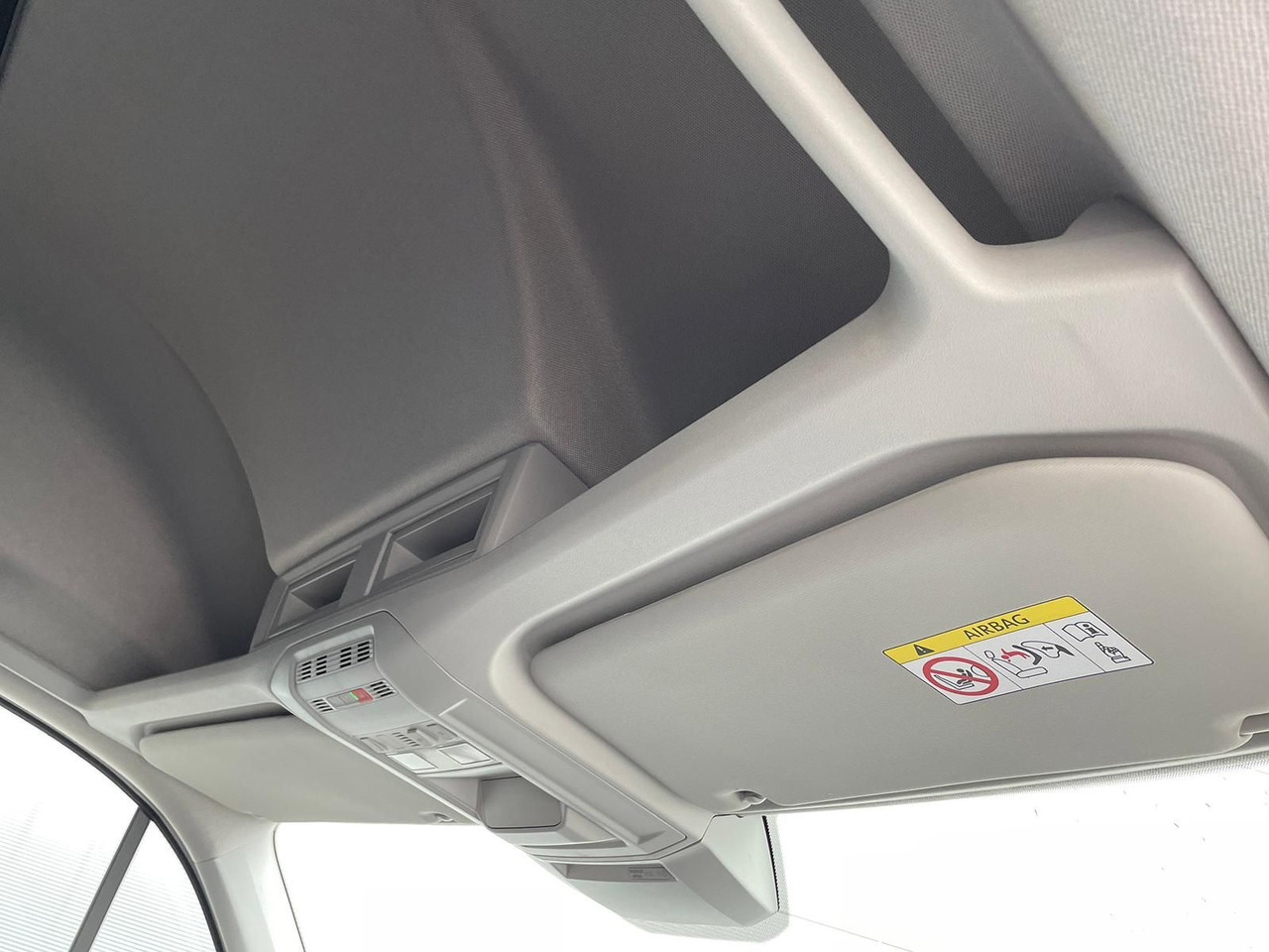 Automóvel MAN TGE 3.180 L4H3 Kasten 4x4 LED TEMPOMAT DIFF AHK: foto 33