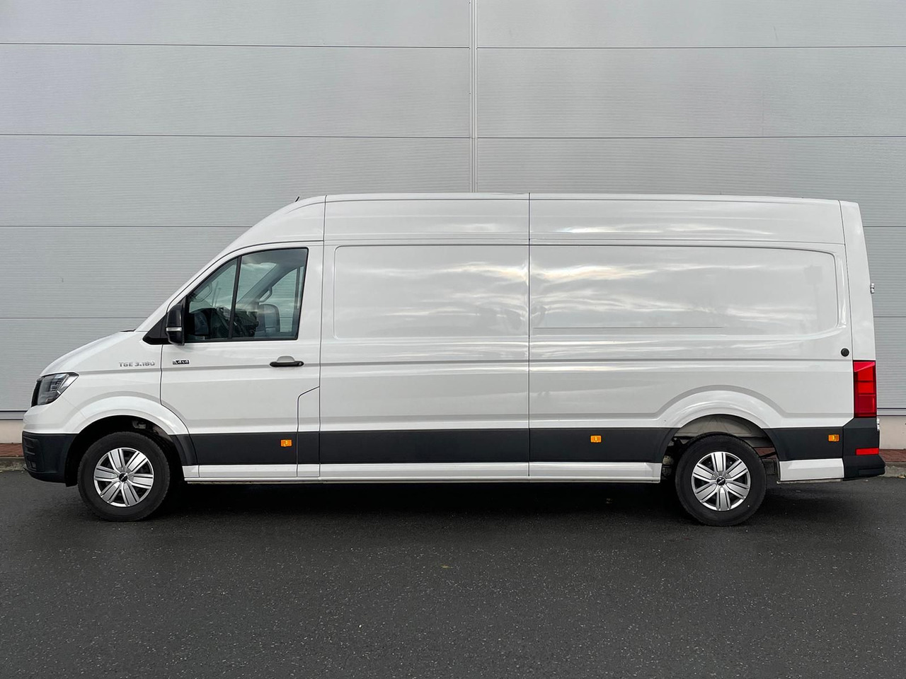 Automóvel MAN TGE 3.180 L4H3 Kasten 4x4 LED TEMPOMAT DIFF AHK: foto 6