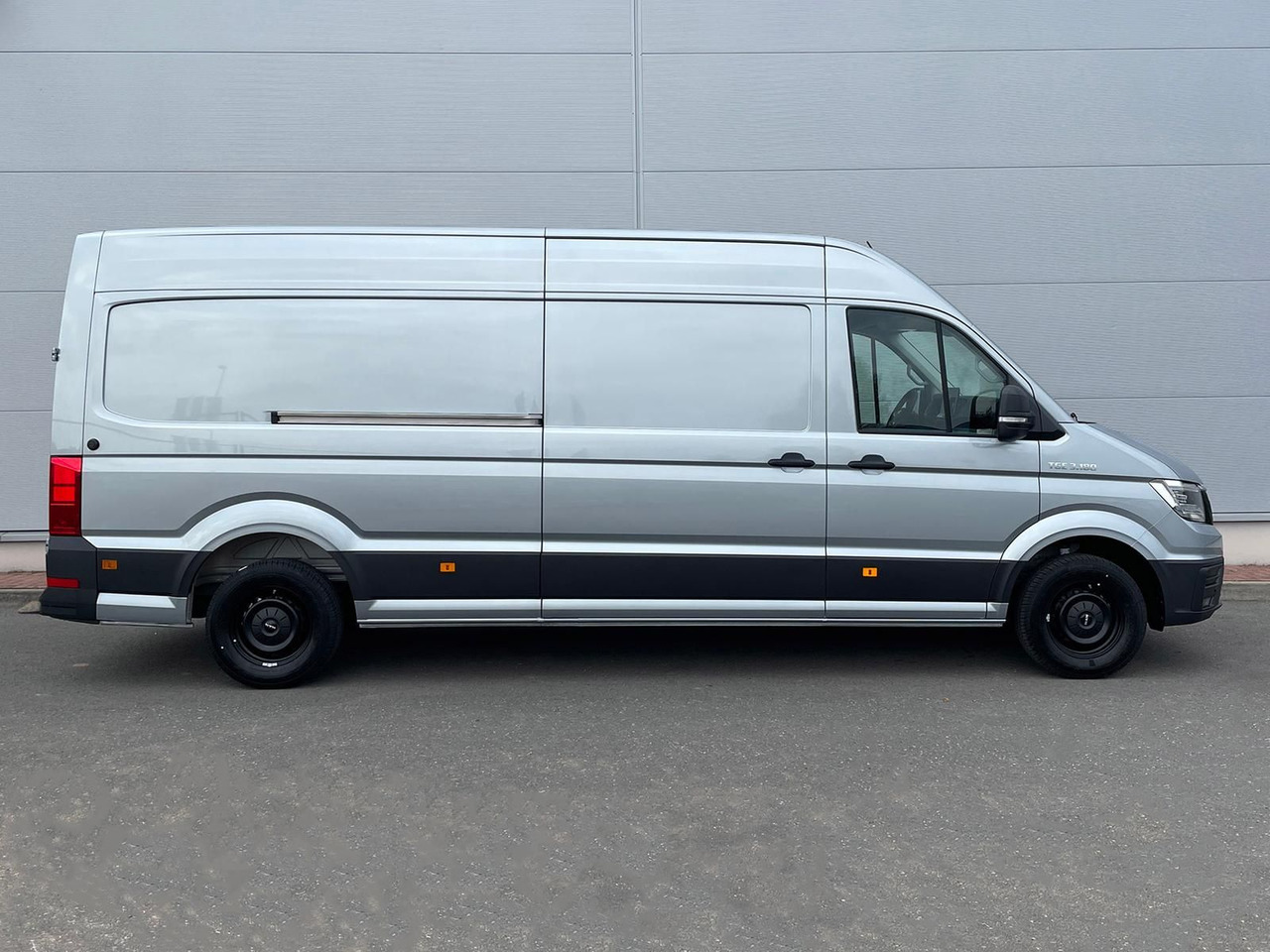 MAN TGE 3.180 L4H3 Kasten AHK STANDHZ ACC LED SITZHZ - Furgão: foto 5 MAN TGE 3.180 L4H3 Kasten AHK STANDHZ ACC LED SITZHZ - Furgão: foto 5