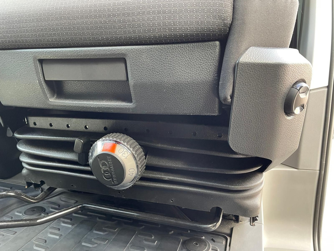 Furgão, Carrinha cabine dupla MAN TGE 3.180 L4H3 MIXTO 4x4 Autom LED ACC AHK: foto 26