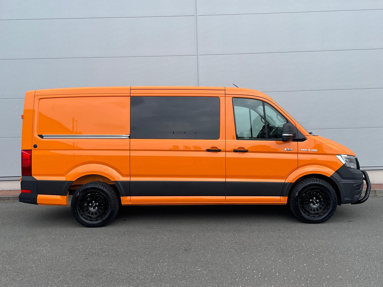 MAN TGE 3.180 MIXTO L3H2 4x4 AUTOM ACC NAV SITZHZ - Automóvel: foto 5 MAN TGE 3.180 MIXTO L3H2 4x4 AUTOM ACC NAV SITZHZ - Automóvel: foto 5