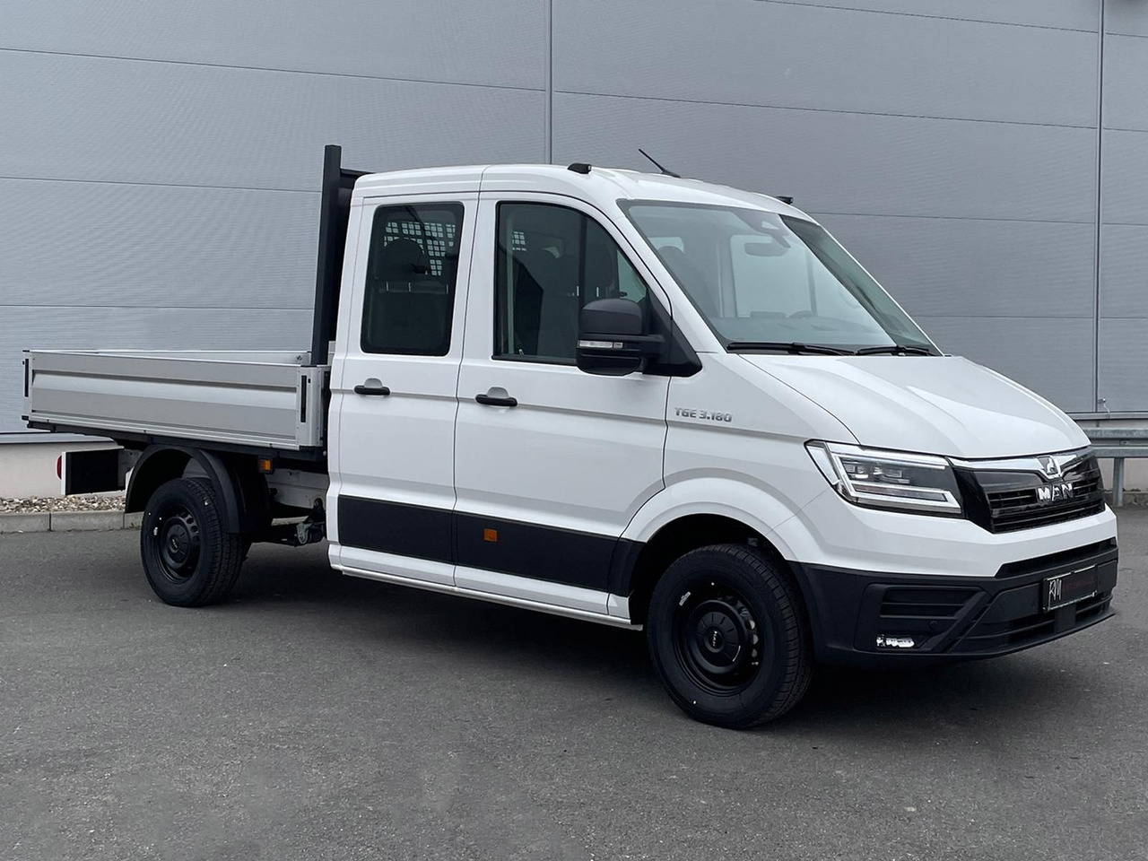 MAN TGE 3.180 Pritsche DOKA MR STANDHZ AHK TEMP - Furgão caixa aberta, Carrinha cabine dupla: foto 2 MAN TGE 3.180 Pritsche DOKA MR STANDHZ AHK TEMP - Furgão caixa aberta, Carrinha cabine dupla: foto 2