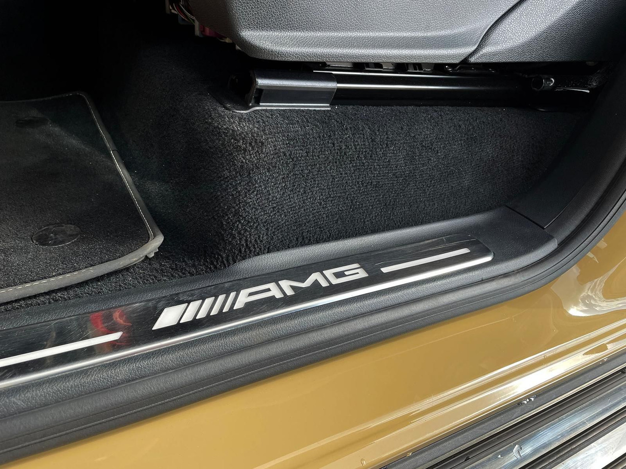 SUV Mercedes-Benz AMG G 63 4x4² 360° LEDER SHD NIGHT BURMESTER: foto 41