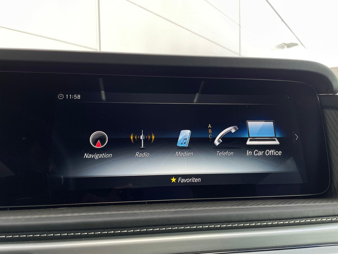 SUV Mercedes-Benz AMG G 63 4x4² 360° LEDER SHD NIGHT BURMESTER: foto 32