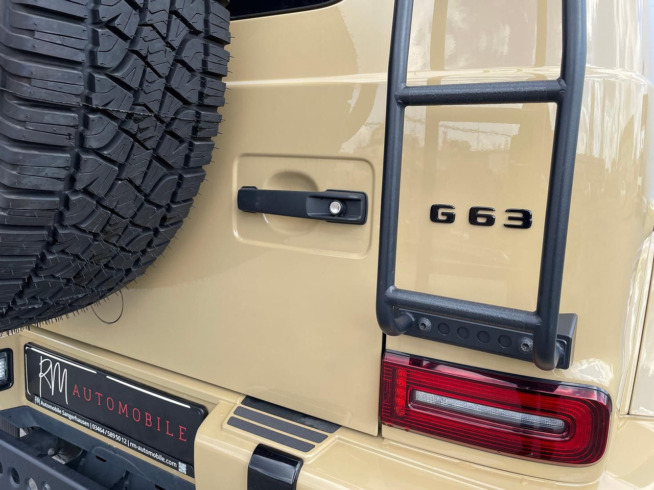 SUV Mercedes-Benz AMG G 63 4x4² 360° LEDER SHD NIGHT BURMESTER: foto 42