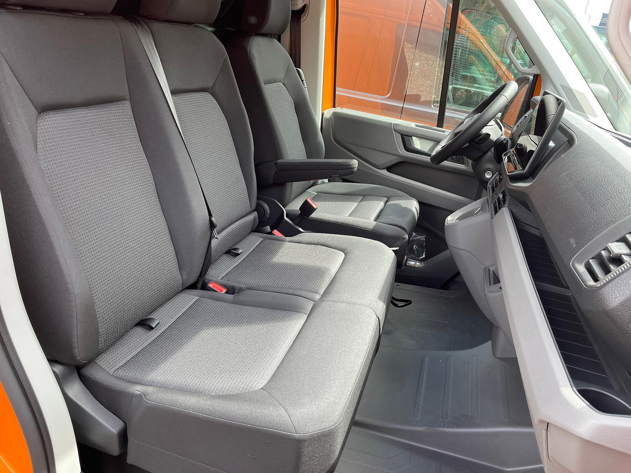 Veículo comercial MAN TGE 3.180 L3H3 Kasten STANDHZ ACC NAVI KAMERA: foto 14