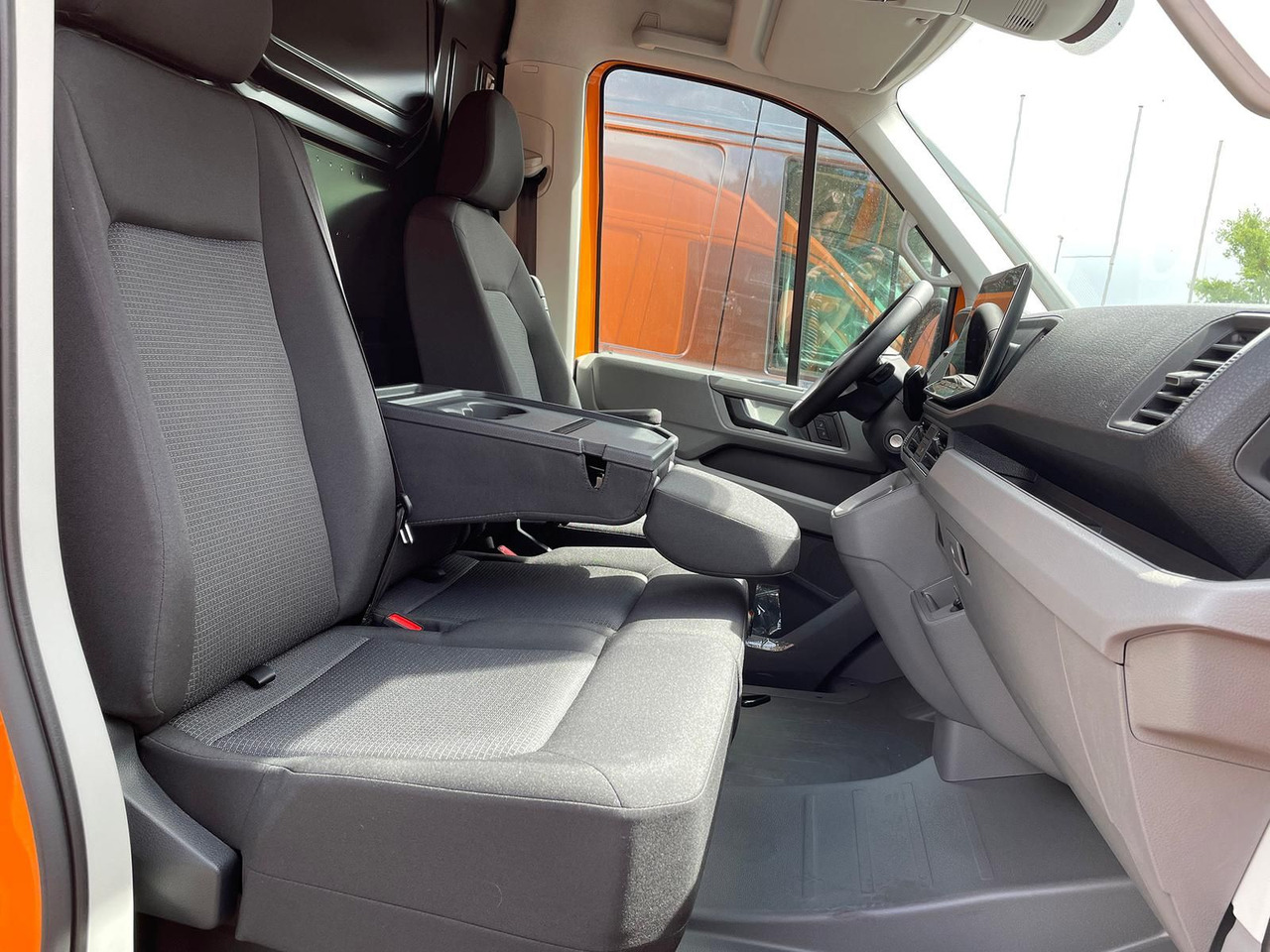Veículo comercial MAN TGE 3.180 L3H3 Kasten STANDHZ ACC NAVI KAMERA: foto 29