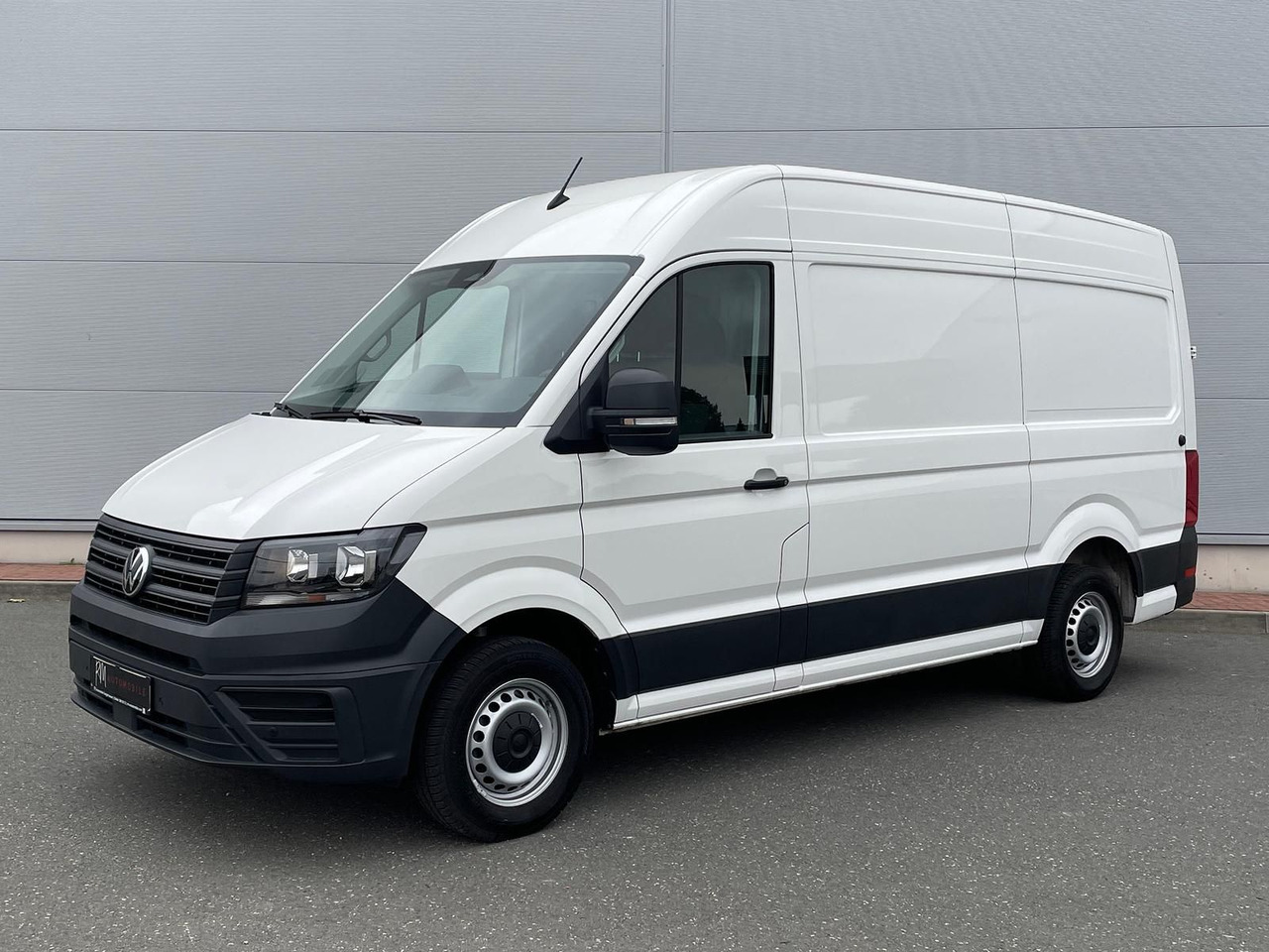 Volkswagen Crafter Kasten 35 L3H3 Autom. NAVI DAB PDC TEMP - Furgão de passageiros: foto 1 Volkswagen Crafter Kasten 35 L3H3 Autom. NAVI DAB PDC TEMP - Furgão de passageiros: foto 1