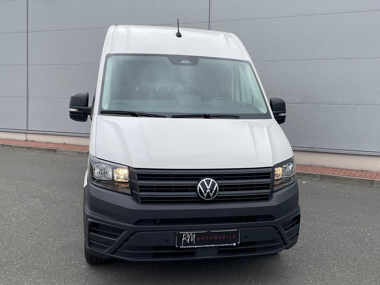 Volkswagen Crafter Kasten 35 L3H3 KAMERA SITZHZ DAB - Furgão de passageiros: foto 3 Volkswagen Crafter Kasten 35 L3H3 KAMERA SITZHZ DAB - Furgão de passageiros: foto 3
