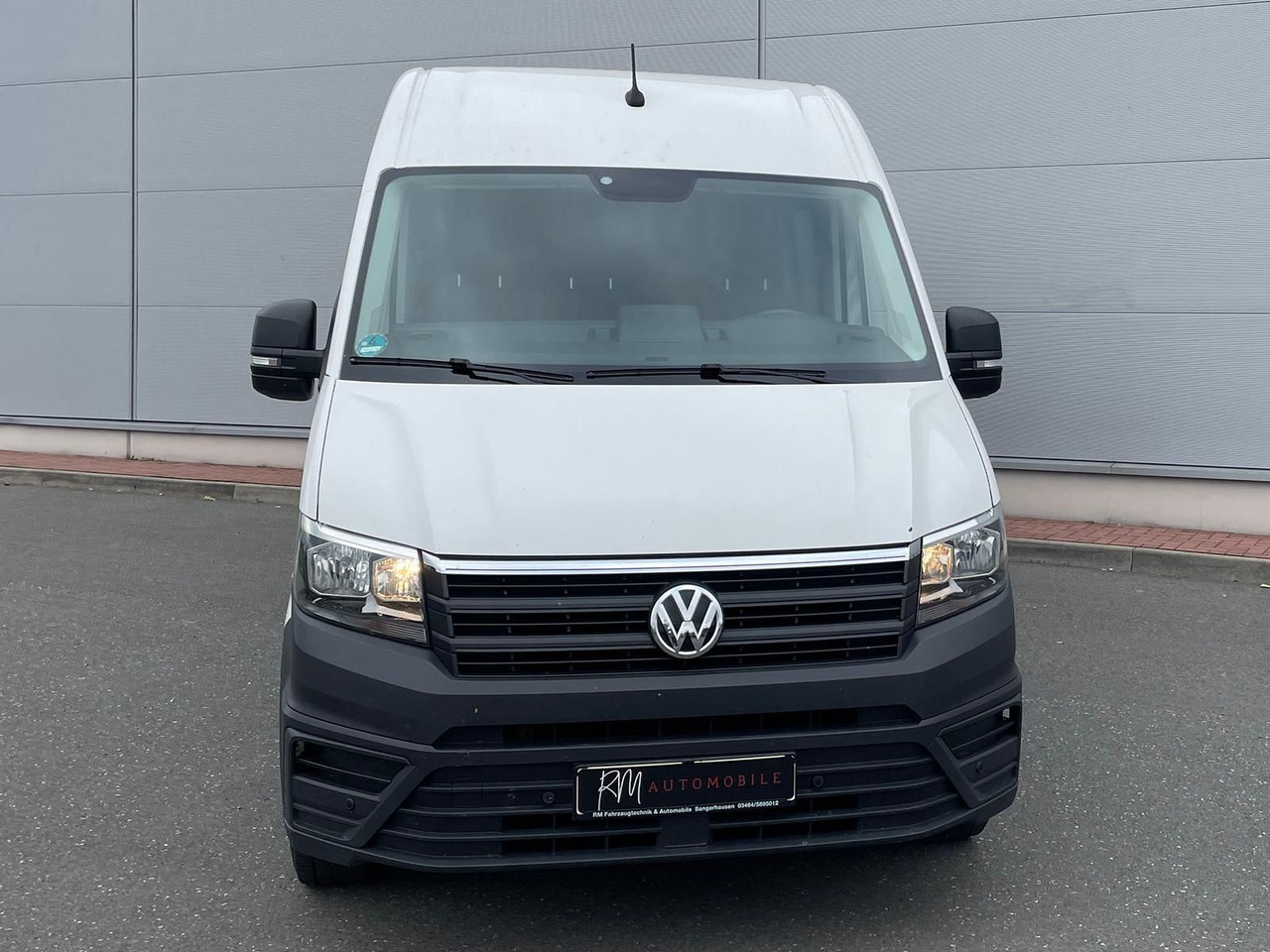 Volkswagen Crafter Kasten 35 L4H3 AHK KLIMA DAB PDC KAMERA - Furgão de passageiros: foto 3 Volkswagen Crafter Kasten 35 L4H3 AHK KLIMA DAB PDC KAMERA - Furgão de passageiros: foto 3