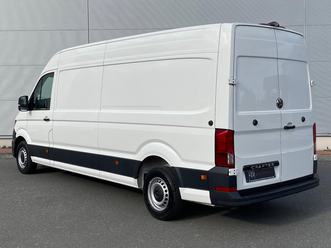 Furgão Volkswagen Crafter Kasten 35 L4H3 KAMERA KLIMA DAB: foto 8 Furgão Volkswagen Crafter Kasten 35 L4H3 KAMERA KLIMA DAB: foto 8