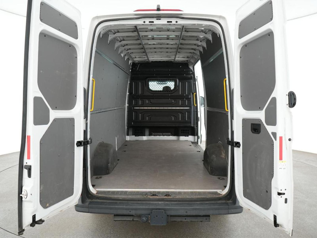 Volkswagen Crafter Kasten 35 L4H3 KAMERA PDC DAB KLIMA MFL - Furgão de passageiros: foto 5 Volkswagen Crafter Kasten 35 L4H3 KAMERA PDC DAB KLIMA MFL - Furgão de passageiros: foto 5