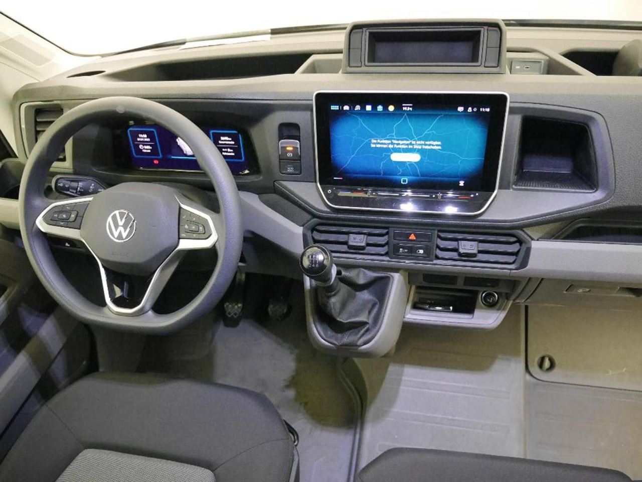 Volkswagen Crafter Kasten 35 L4H3 PDC DAB KAMERA KLIMA MFL - Furgão de passageiros: foto 4 Volkswagen Crafter Kasten 35 L4H3 PDC DAB KAMERA KLIMA MFL - Furgão de passageiros: foto 4