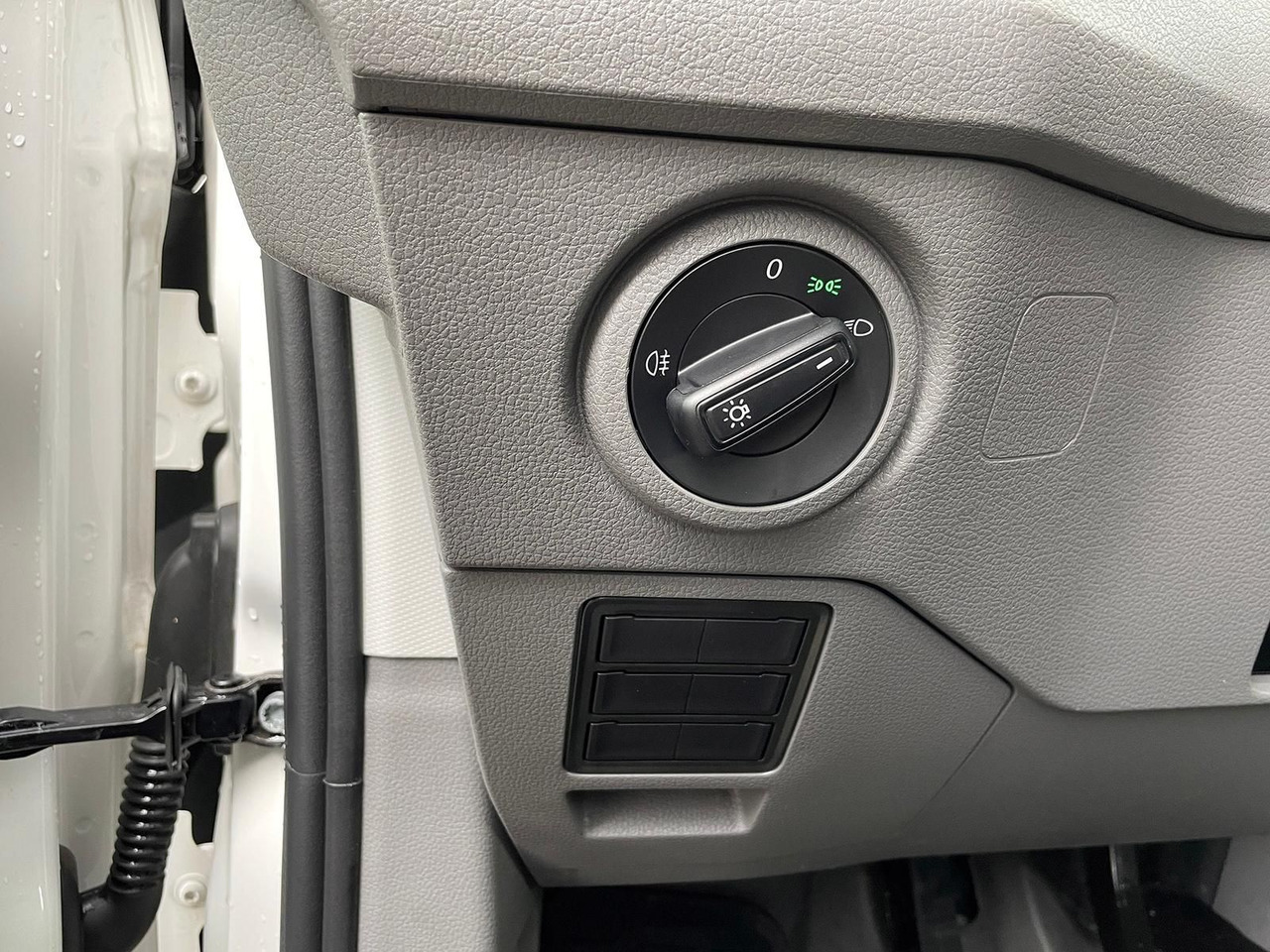 Carrinha de contentor Volkswagen Crafter Koffer mittellang LED DAB SITZH: foto 28
