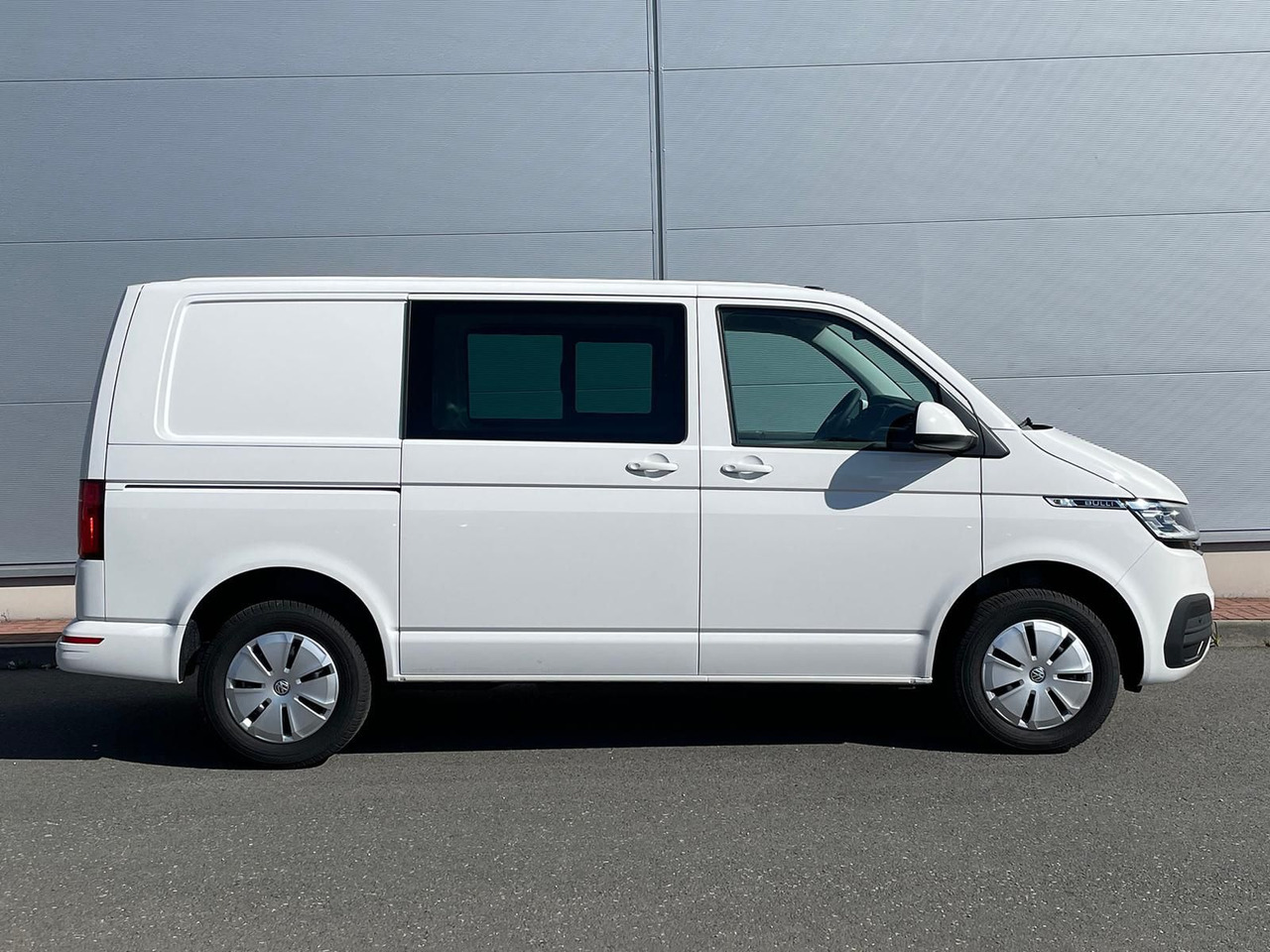Volkswagen T6.1 Transporter Kasten 4M ACC PDC KAMERA STANDH - Furgão de passageiros: foto 5 Volkswagen T6.1 Transporter Kasten 4M ACC PDC KAMERA STANDH - Furgão de passageiros: foto 5