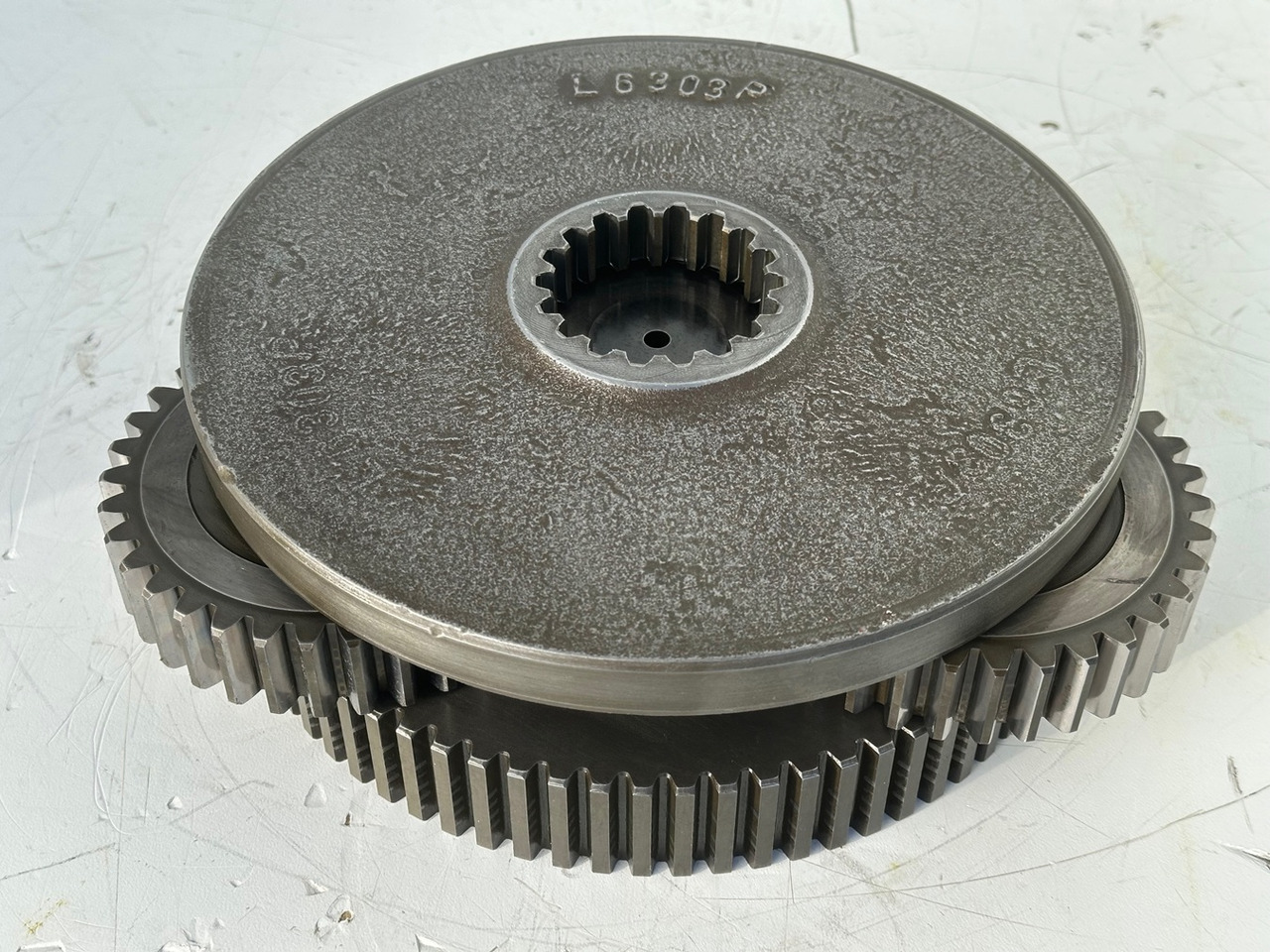 LIEBHERR Original Planetenträger ID-Nr.944171103 mit Planetenräder ID-Nr.944110603-ID-Nr.90201469 mit Lamellenträger ID-Nr.944112103. A900C,A944B,E942,LOS942,LOS944,P942,P944,R942,R944,R944B. #HRV# - Motor de giro de Escavadeira: foto 4 LIEBHERR Original Planetenträger ID-Nr.944171103 mit Planetenräder ID-Nr.944110603-ID-Nr.90201469 mit Lamellenträger ID-Nr.944112103. A900C,A944B,E942,LOS942,LOS944,P942,P944,R942,R944,R944B. #HRV# - Motor de giro de Escavadeira: foto 4