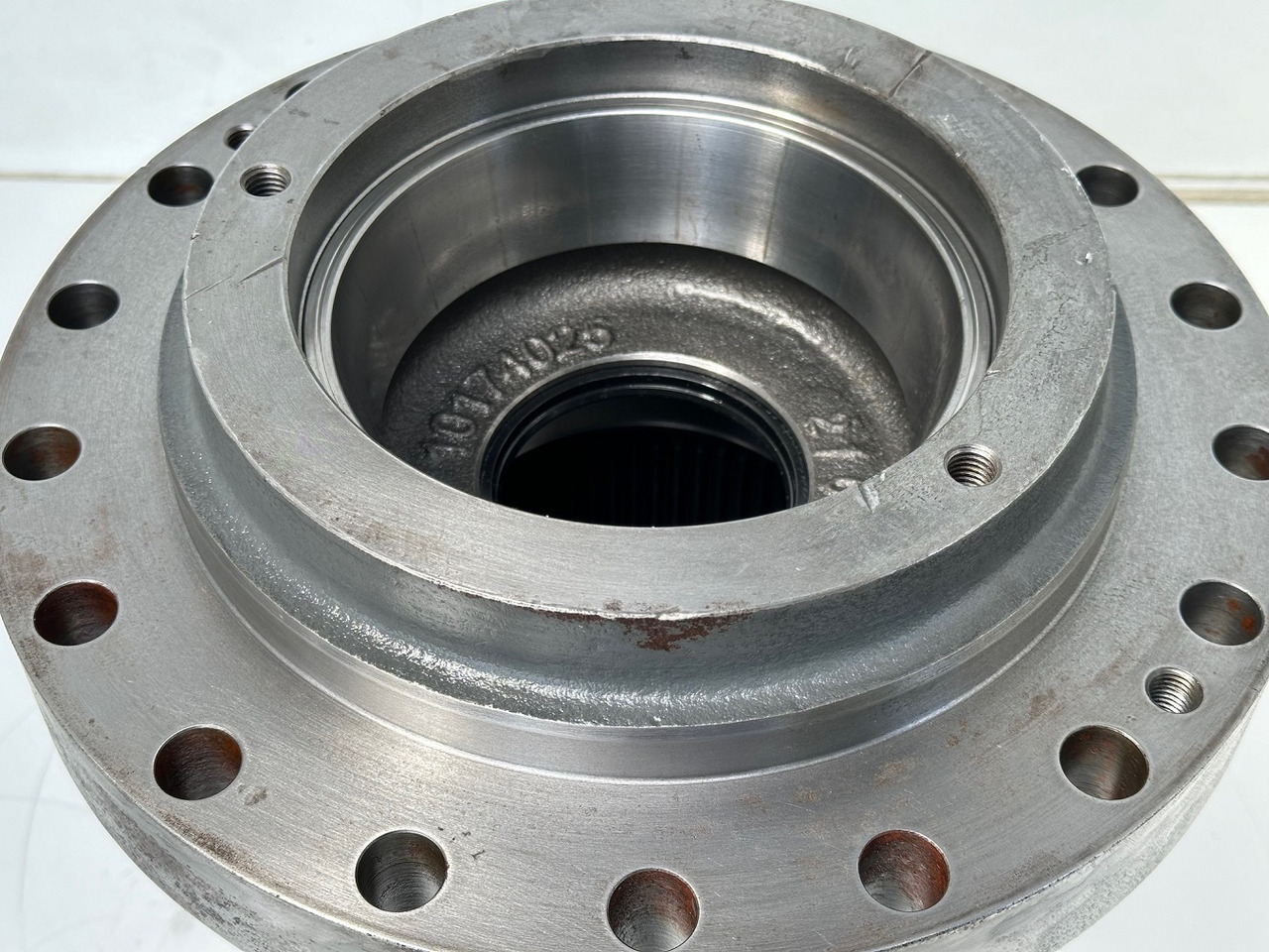 Motor de giro de Escavadeira Liebherr Abtriebswellengehäuse ID-Nr.90015650 - Innenrad ID-Nr.90015651 inkl. beiden Kegelrollenlager ID-Nr.761008503 - ID-Nr.10195527.  SAT225/268 - SAT250/278 - SAT250/283.   #11501.31885#: foto 16