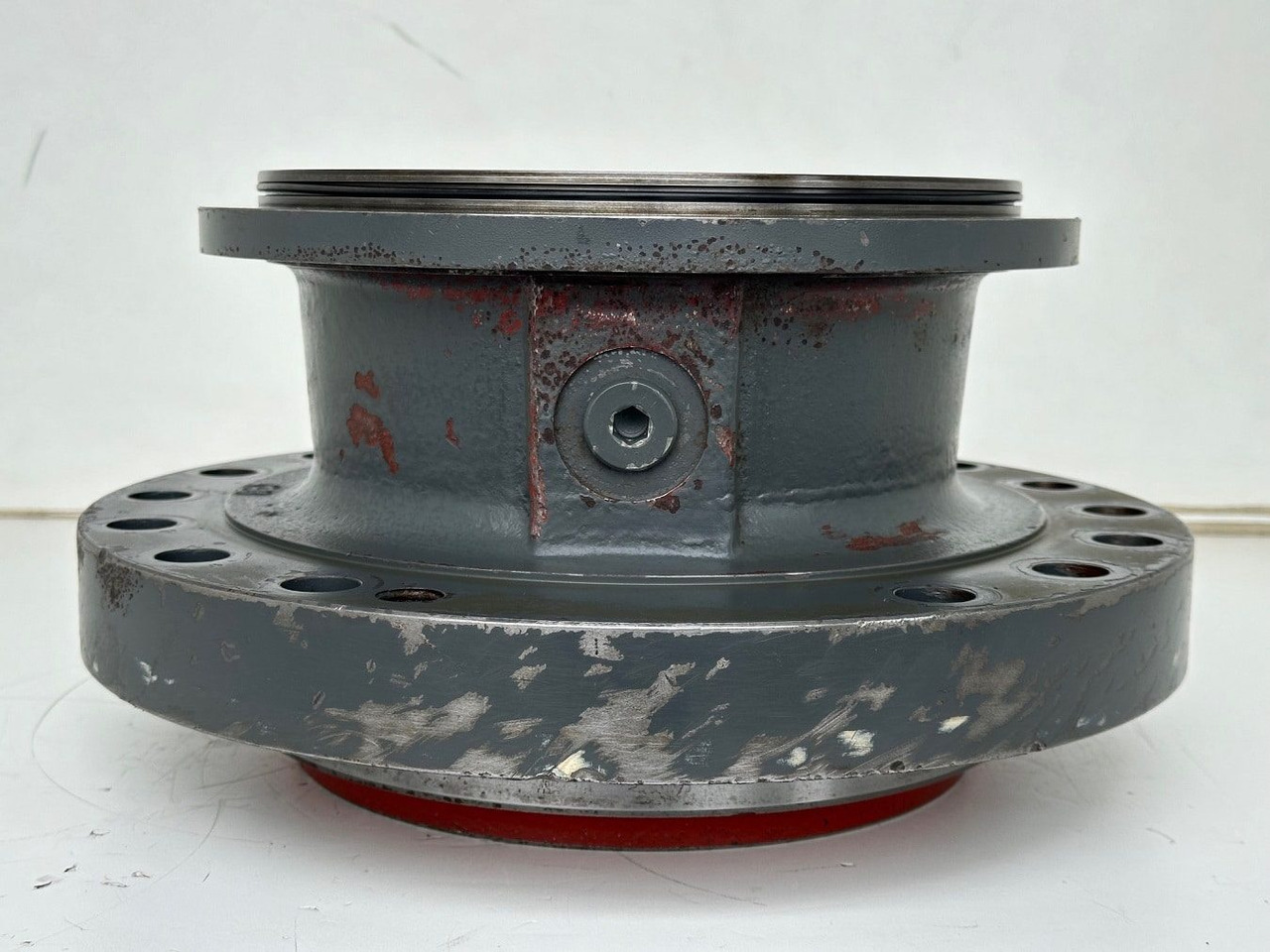 Liebherr Abtriebswellengehäuse ID-Nr.90018934. A924 HL, A924, LH30 C, LH30 M, LH35 M, LH35 MT, R922. #ABTR.GEH.0767#0764# - Motor de giro de Máquina de construção: foto 3 Liebherr Abtriebswellengehäuse ID-Nr.90018934. A924 HL, A924, LH30 C, LH30 M, LH35 M, LH35 MT, R922. #ABTR.GEH.0767#0764# - Motor de giro de Máquina de construção: foto 3