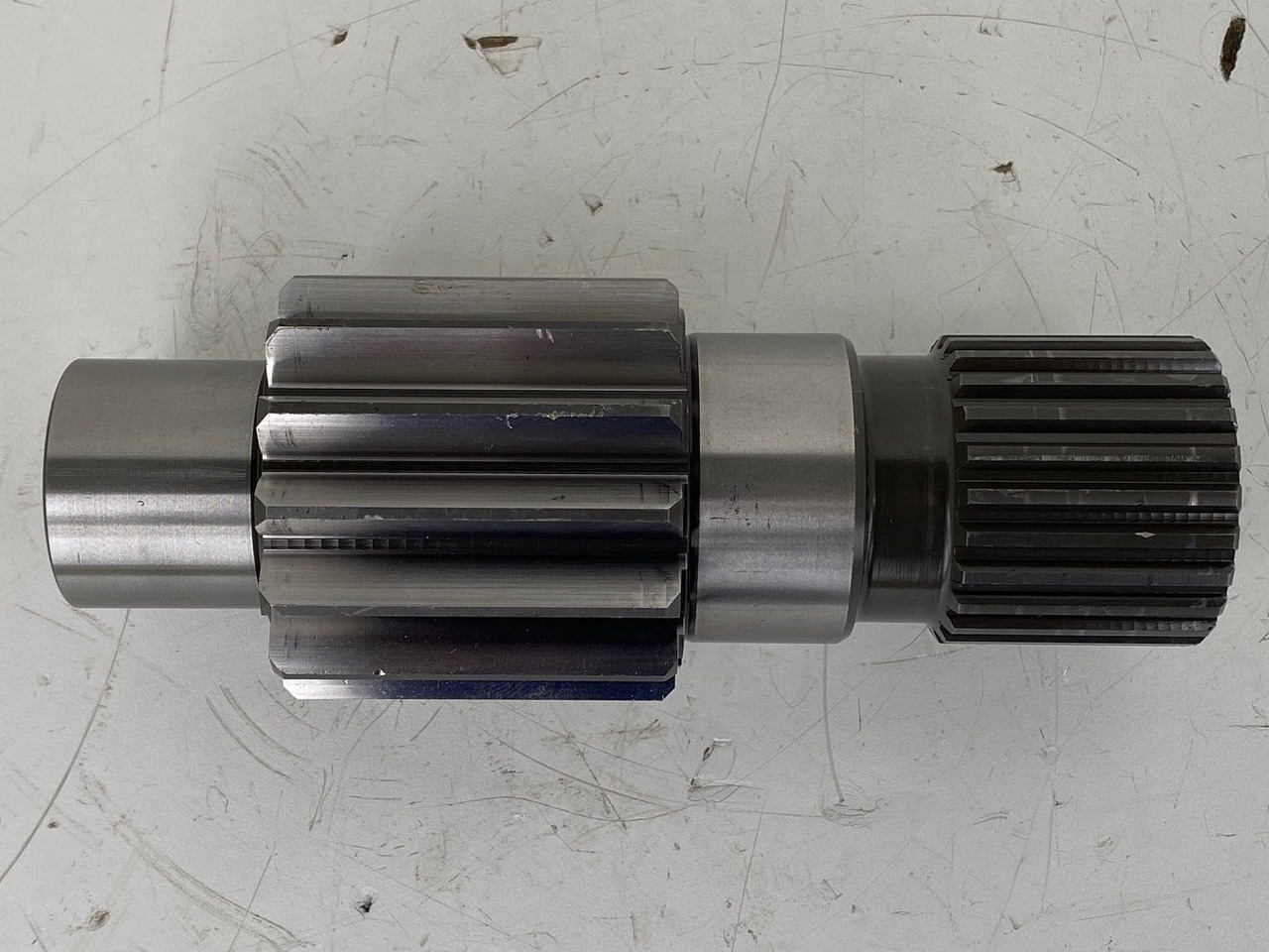 Liebherr Antriebswelle ID-Nr.968458701. FAT450F527, FAT450E510, FAT450E542, FAT450F550, FAT450E504, FAT450E505. #AN100502# - Eixo cardan de Máquina de construção: foto 3 Liebherr Antriebswelle ID-Nr.968458701. FAT450F527, FAT450E510, FAT450E542, FAT450F550, FAT450E504, FAT450E505. #AN100502# - Eixo cardan de Máquina de construção: foto 3