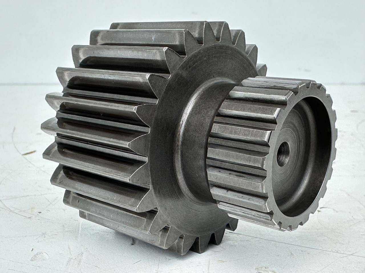 Liebherr - Bonfiglioli Sonnenrad mit ID-Nr.10113146. LI-1010, LTM 1045-3-1-, LTM 1055-1, LTM 1055-3-1-, LTM 1055-3-2-, LTM1070-4-1-, LTM1070-4-2-. #10113146.6088598# - Transmissão de Máquina de construção: foto 3 Liebherr - Bonfiglioli Sonnenrad mit ID-Nr.10113146. LI-1010, LTM 1045-3-1-, LTM 1055-1, LTM 1055-3-1-, LTM 1055-3-2-, LTM1070-4-1-, LTM1070-4-2-. #10113146.6088598# - Transmissão de Máquina de construção: foto 3