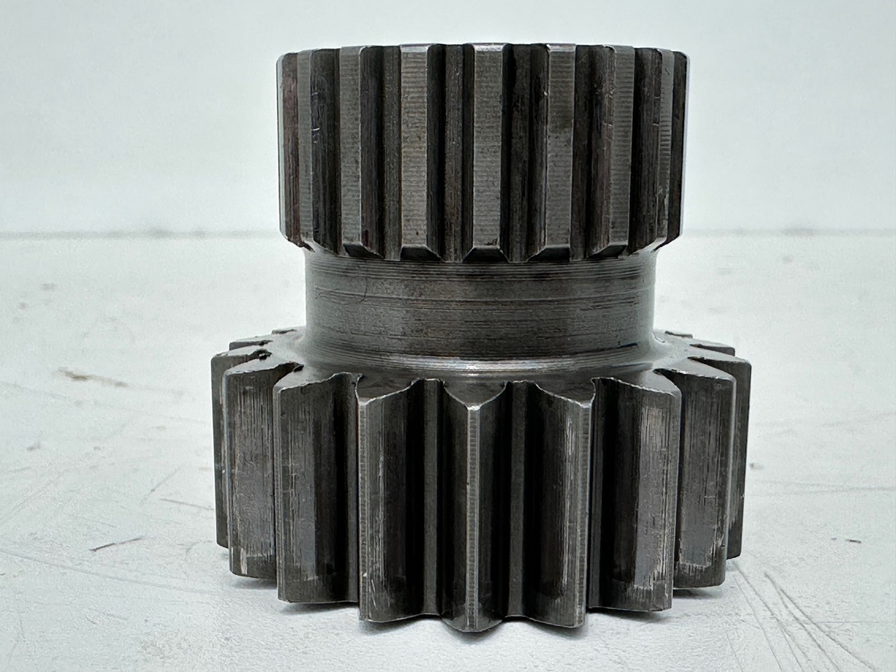 Liebherr - Bonfiglioli Sonnenrad mit ID-Nr.10167165. LTM 1045-3-1-, LTM 1055-1, LTM 1055-3-1-, LTM 1055-3-2-, LTM1070-4-1-, LTM1070-4-2-. #10167165.6088598# - Transmissão de Máquina de construção: foto 2 Liebherr - Bonfiglioli Sonnenrad mit ID-Nr.10167165. LTM 1045-3-1-, LTM 1055-1, LTM 1055-3-1-, LTM 1055-3-2-, LTM1070-4-1-, LTM1070-4-2-. #10167165.6088598# - Transmissão de Máquina de construção: foto 2